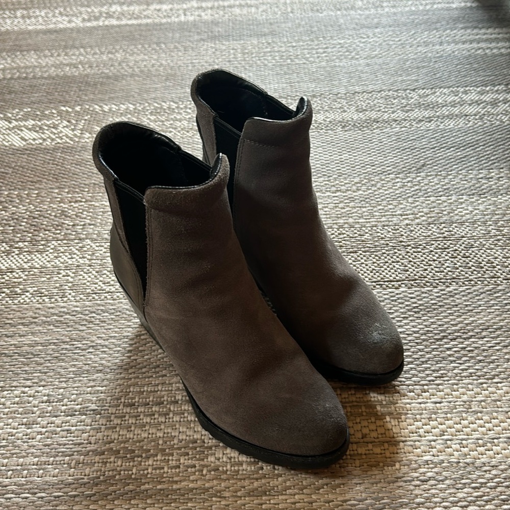 Sorel boots heels
